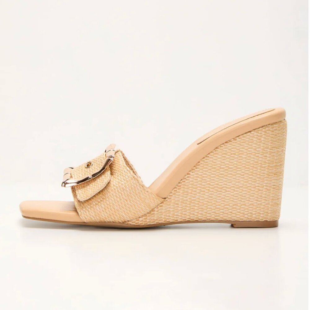 Giavanna Buckle Straw Wedge | Vici - Picture 2 of 3